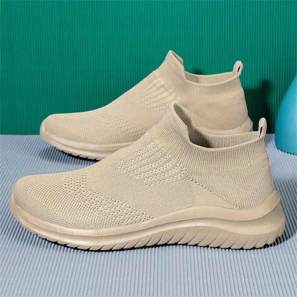 Beige Soft New Novelty Tennis  – Guangzhou Street Fashion Bewertung und Preis