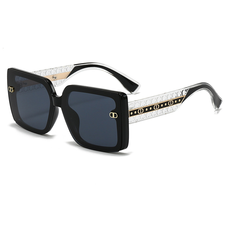 Retro Minimalist Large Frame F – Street Fashion Photography Bewertung und Preis